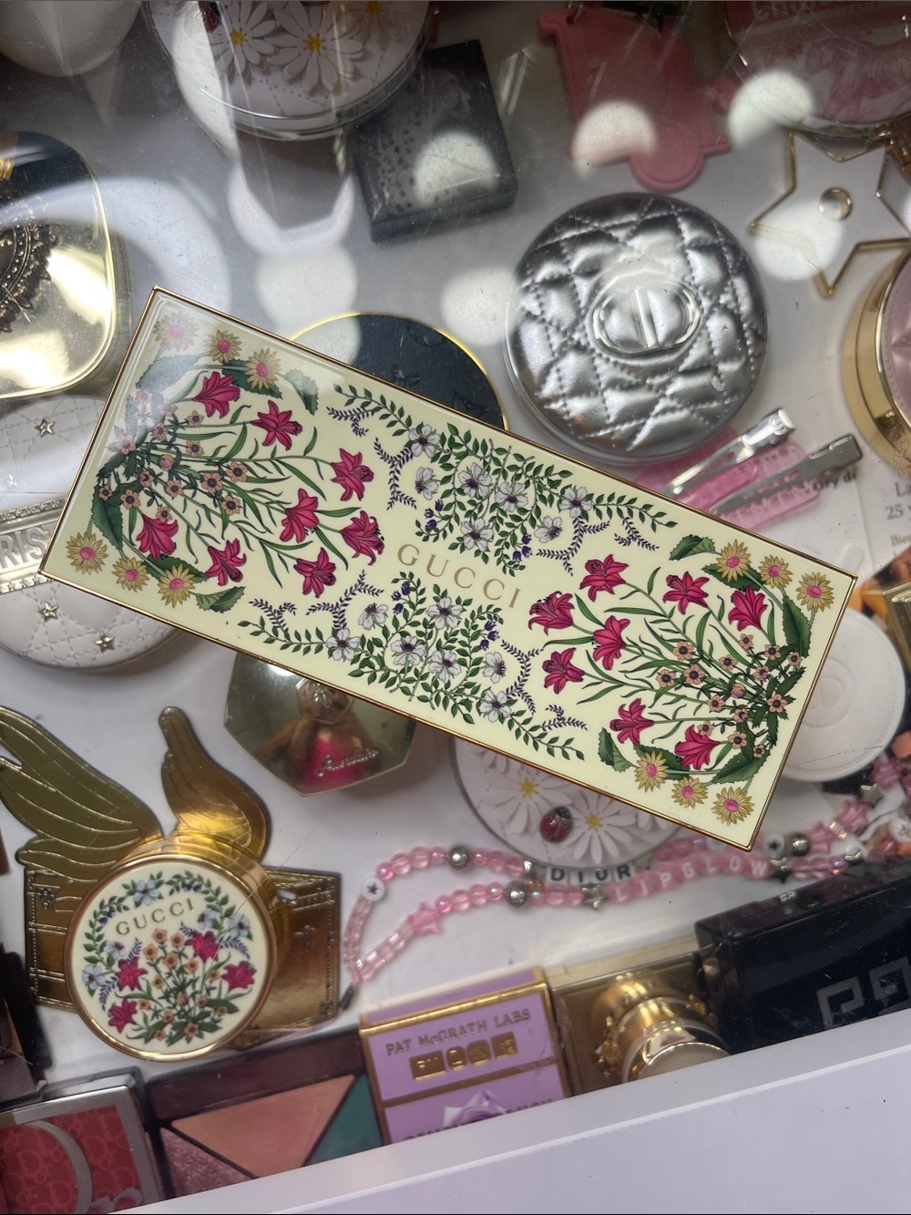Gucci Flora sunset orchid limited edition eyeshadow palette
